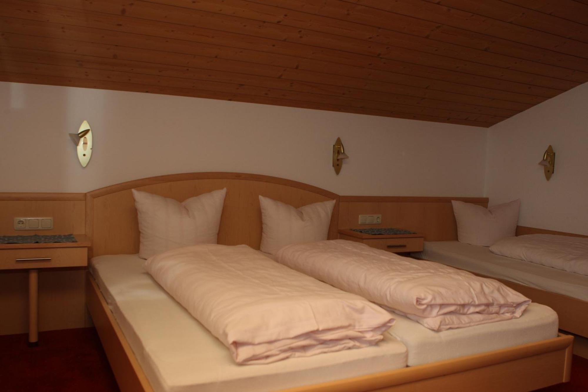 Hotel Garni Sonnenheim Fiss Exterior photo